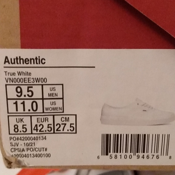 Vans - Picture 3 of 3